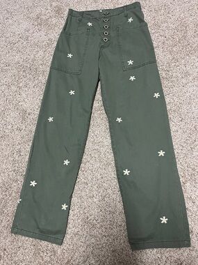 NWOT Pistola Tammy Green Daisy-Embroidered Button-Up High Rise Pants